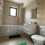 Mario Building Нэводари